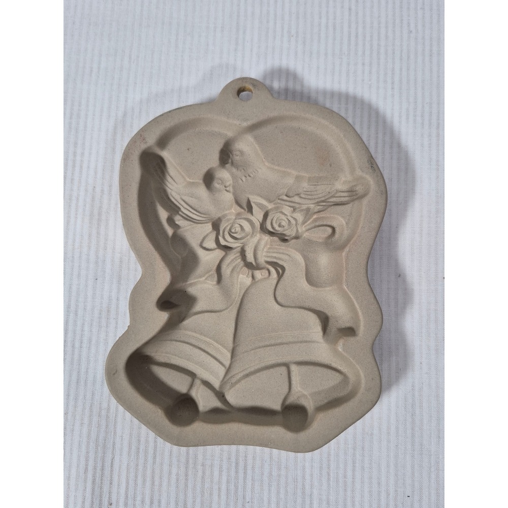 Vintage Wilton Stoneware Cookie Mold Love Birds With Wedding Bells 1997